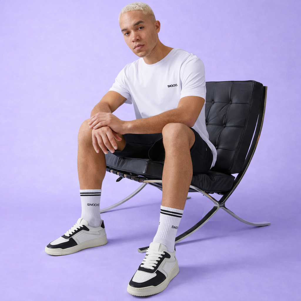 MOLLIS SOCKS LONG model placeholder